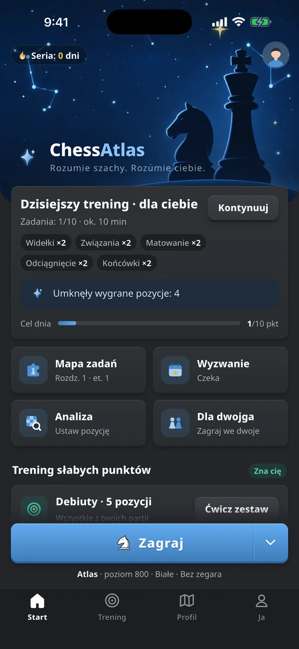 Ekran główny ChessAtlas: dzisiejszy trening, poziomy zadań, wyzwanie dnia i przycisk Zacznij partię