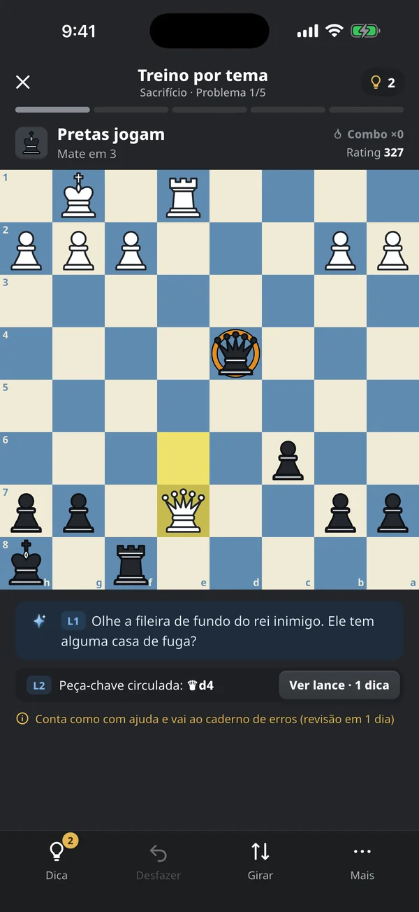 Um problema do treino por tema com uma pista do Atlas e a peça-chave circulada no tabuleiro